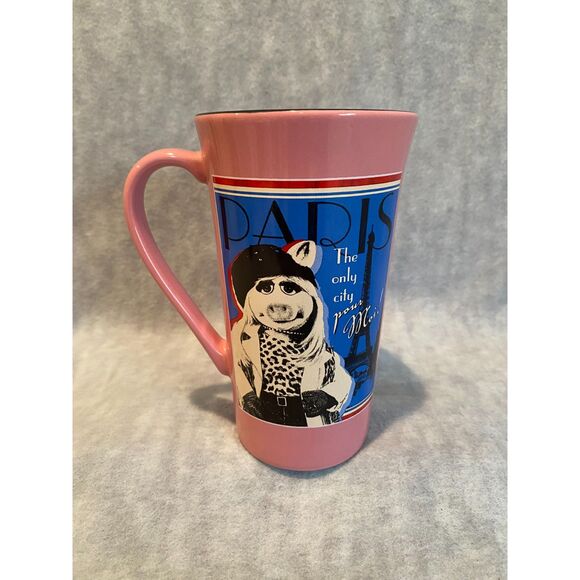 Disney Store Muppets Miss Piggy Paris The Only City Pour Moi Pink Tall Cup‎ Mug - Picture 6 of 7